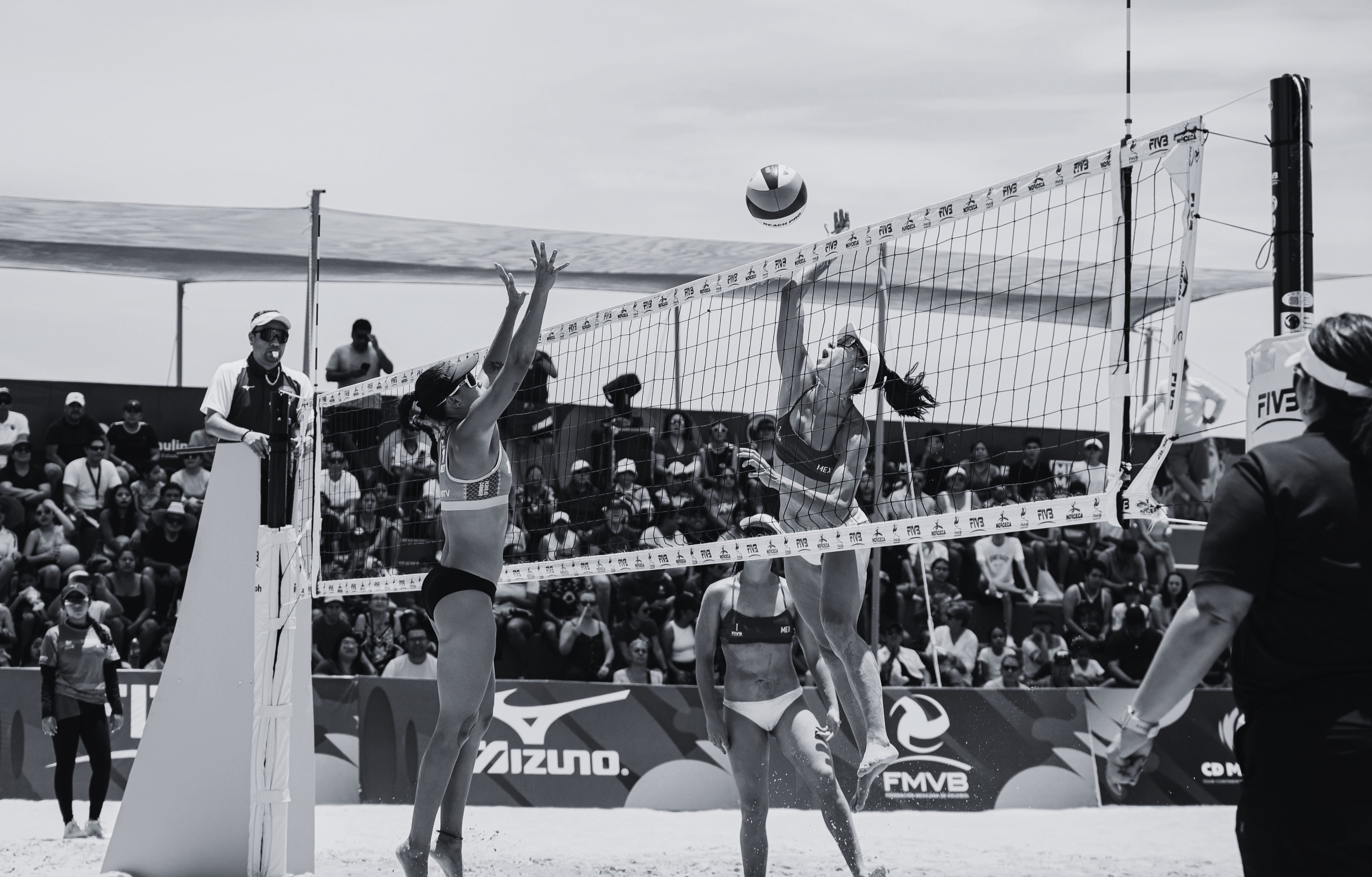 Women's beach volleyball — PAES women's sports representation